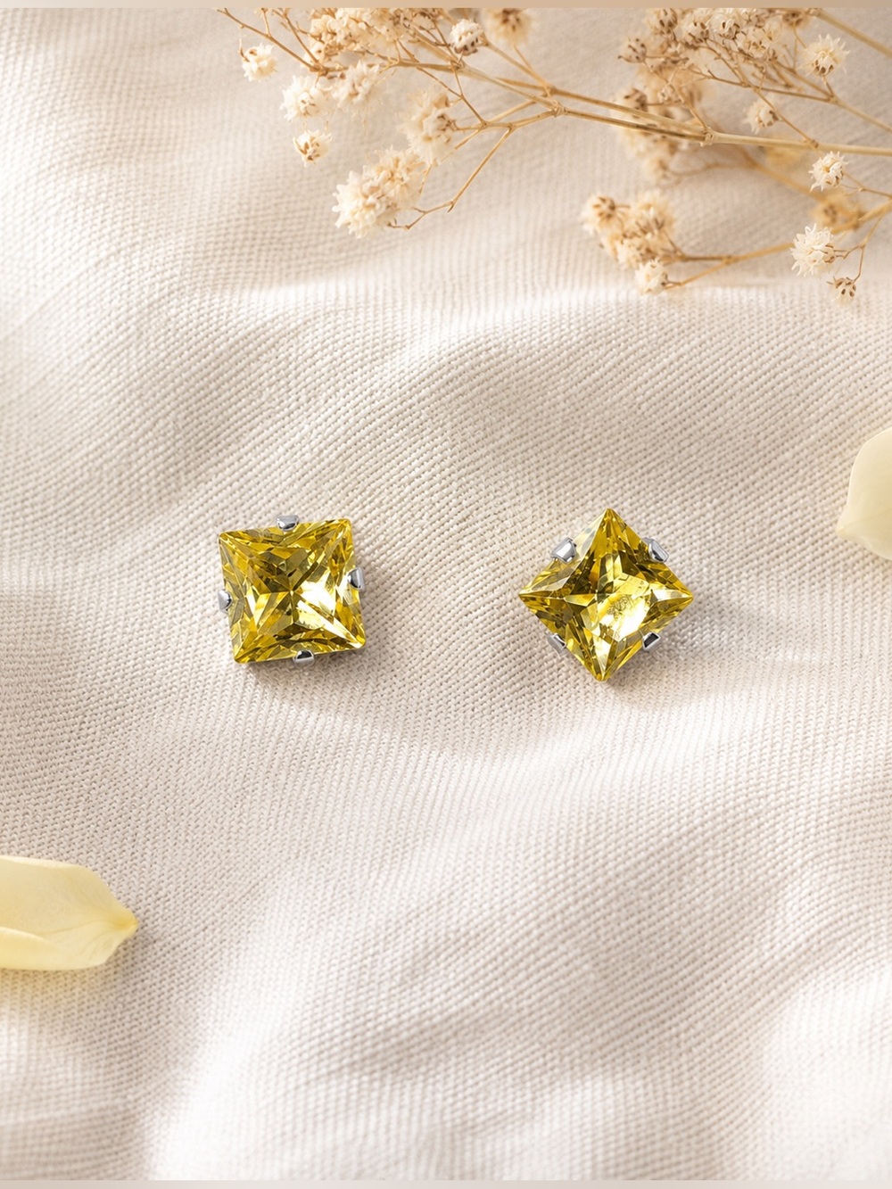JIS 925 Japanese Sterling Silver Canary Yellow Princess CZ Stud Earrings 7mm